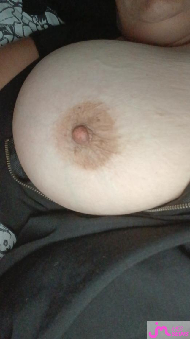 Les très gros seins de Petitange40