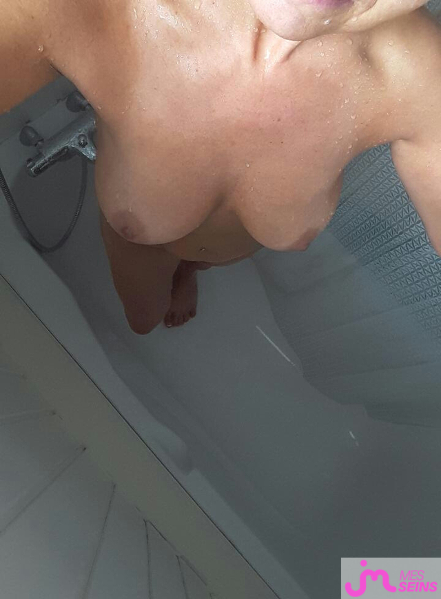 Les gros seins de Choux83