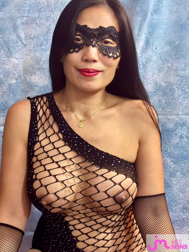 Les très gros seins de Agot