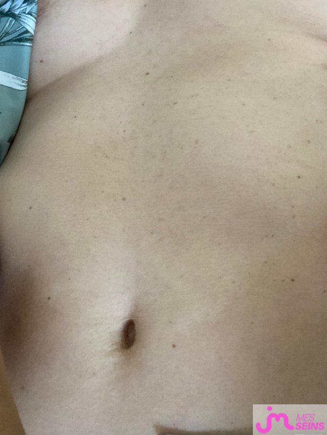 Les seins énormes de Cbasti'1