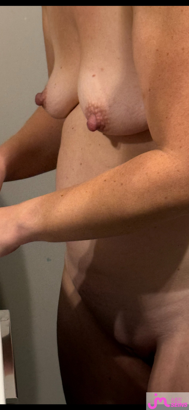 Les seins moyens de Citron76