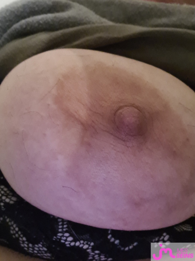 Les très gros seins de Peggy et Babe