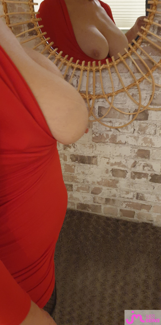 Les gros seins de colcol56