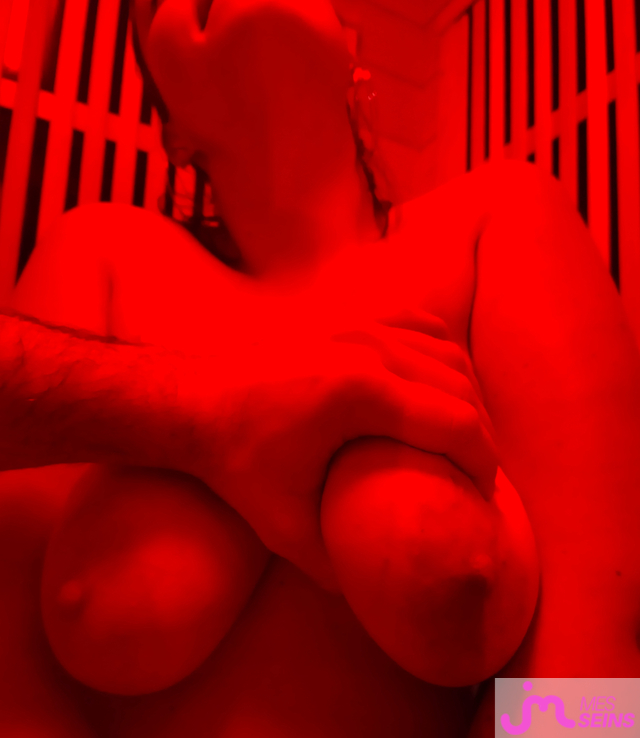 Les tr&egrave;s gros seins de ErosAlphas