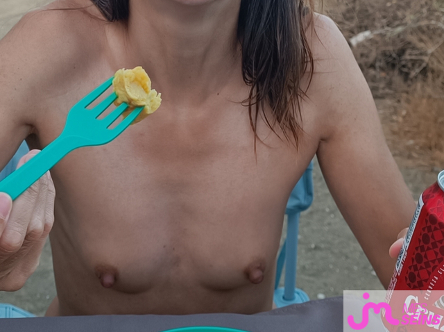 Les petits seins de Alain Firmier