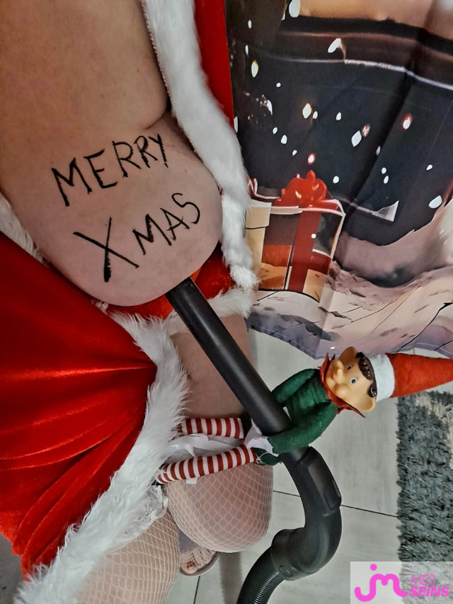 Les tr&egrave;s gros seins de Missy_Alone 