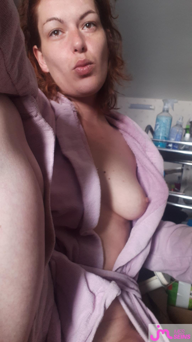 Les seins moyens de Totodu21