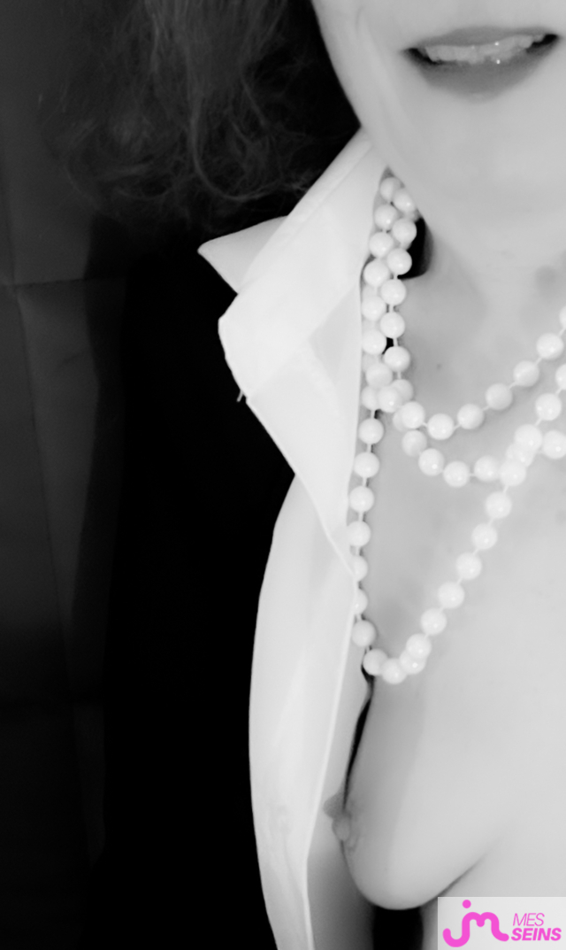 Photos de seins : B&W