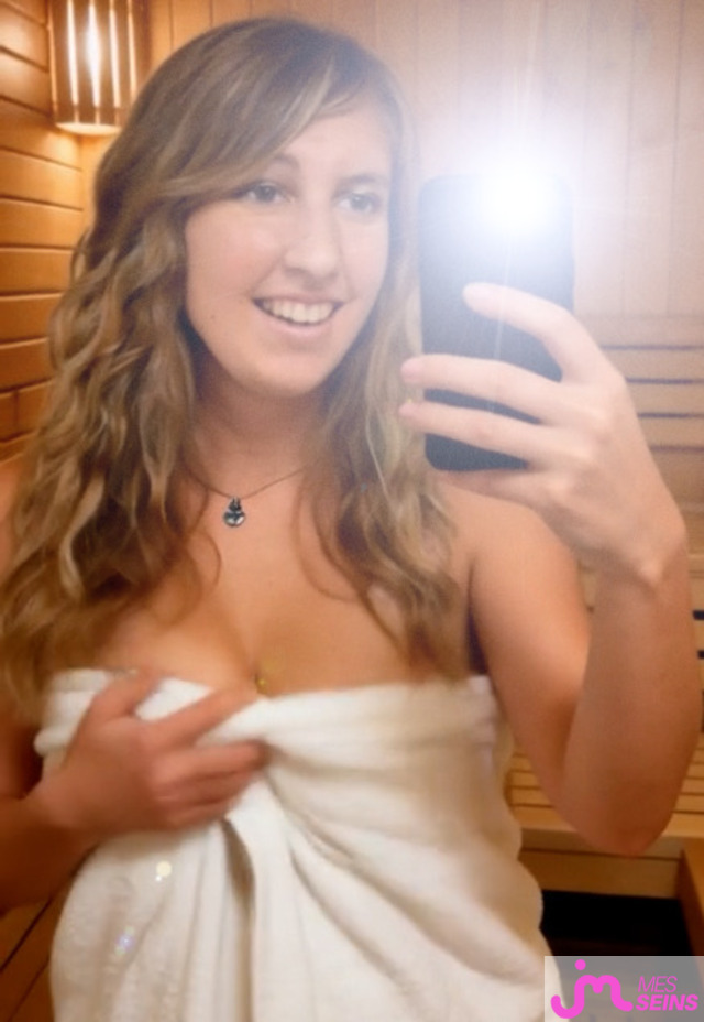 Photos de seins : Les seins de Vaness