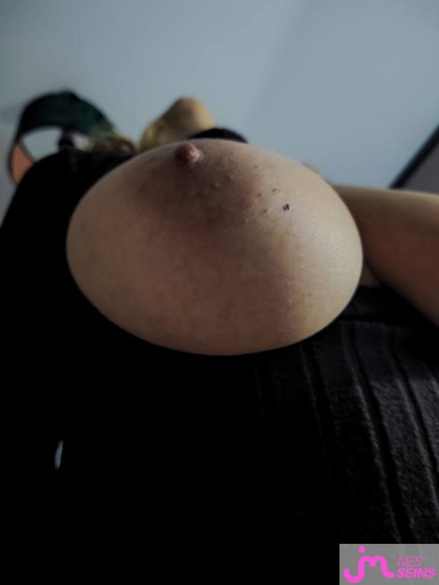 Les tr&egrave;s gros seins de Ludo6938