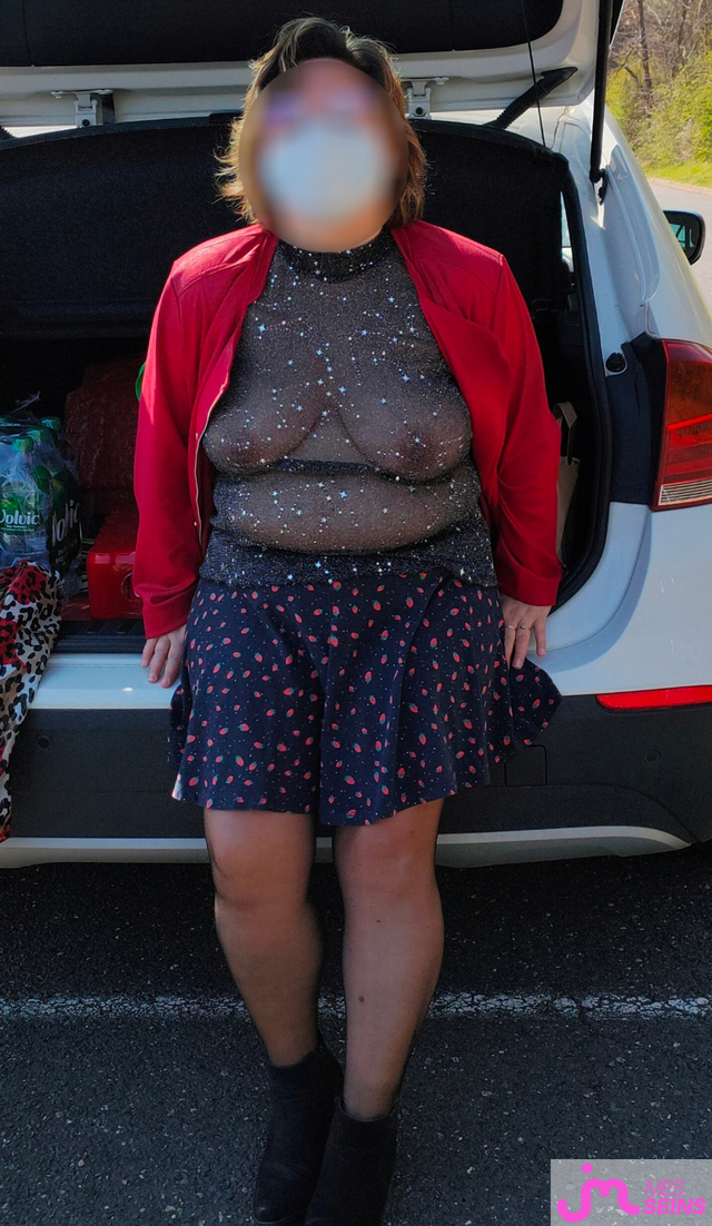 Les gros seins de adrienethelene