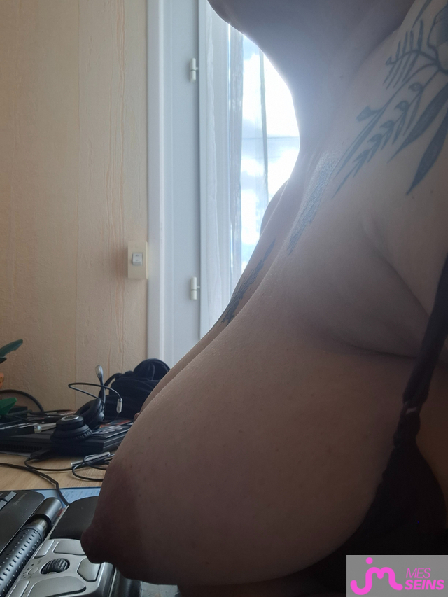 Les gros seins de Loulou13