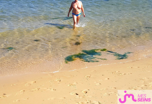 Les tr&egrave;s gros seins de Bololos