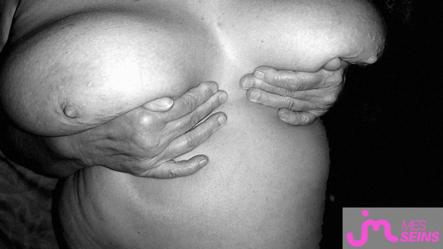 Les tr&egrave;s gros seins de Bololos