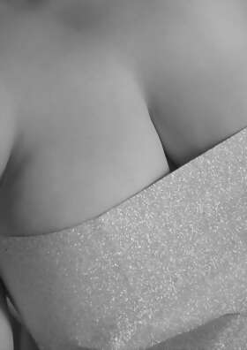 Photos de seins : Festivit&eacute;s 