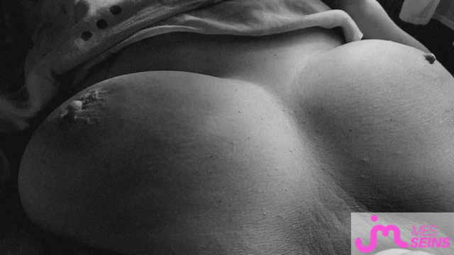 Les tr&egrave;s gros seins de Bololos