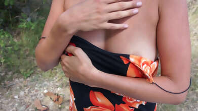 Photos de seins : Apr&egrave;m &agrave; la campagne 
