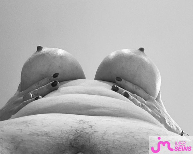 Les seins &eacute;normes de Judo