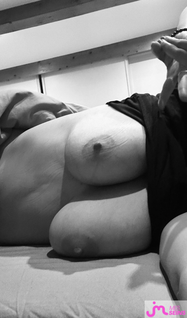Les seins &eacute;normes de Judo