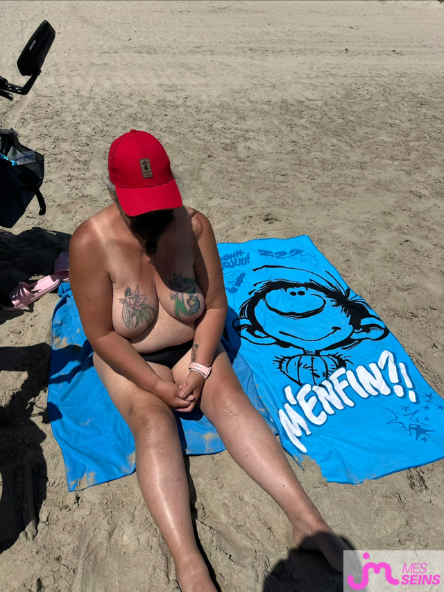 Les gros seins de Blanche 836
