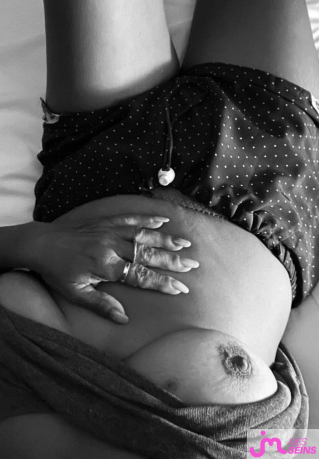 Photos de seins : Suite serie  des seins de coquines 