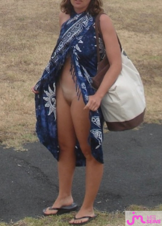 Photos de seins : La plage 