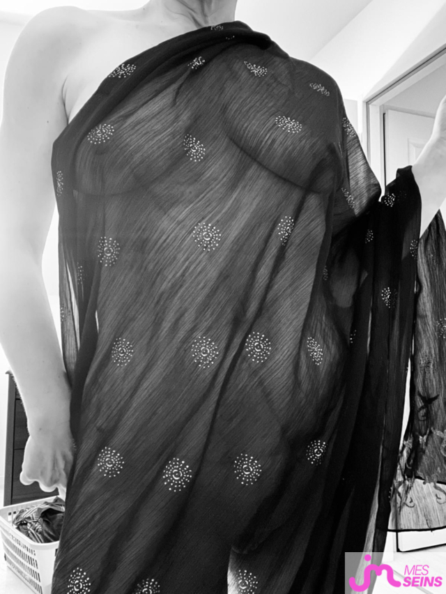 Les tr&egrave;s gros seins de Danielphotographe