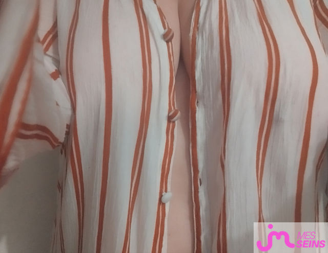 Photos de seins : D&eacute;shabillage caniculaire 💦