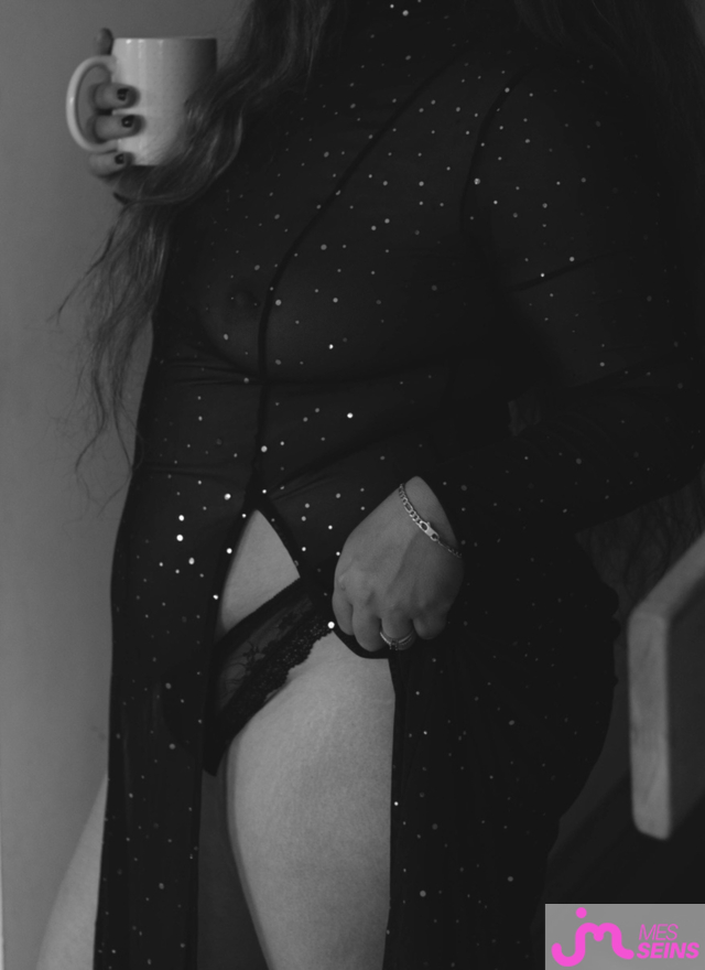 Les tr&egrave;s gros seins de Couplebdsm