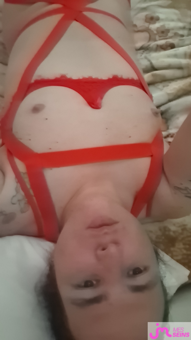 Les gros seins de Bella31400