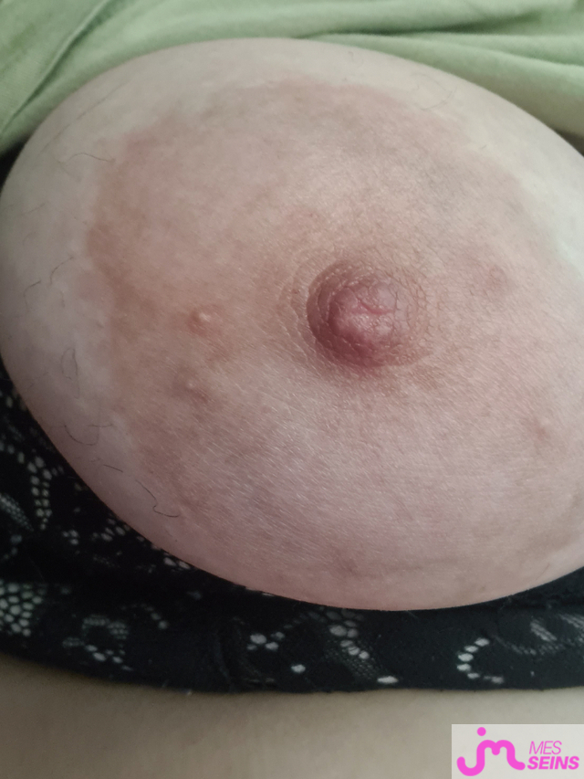 Les tr&egrave;s gros seins de Peggy et Babe