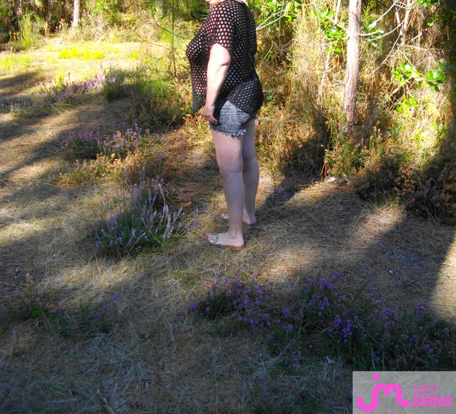 Photos de seins : Aire