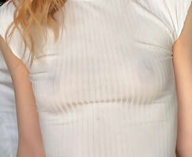 Photos de seins : Mes petits seins 