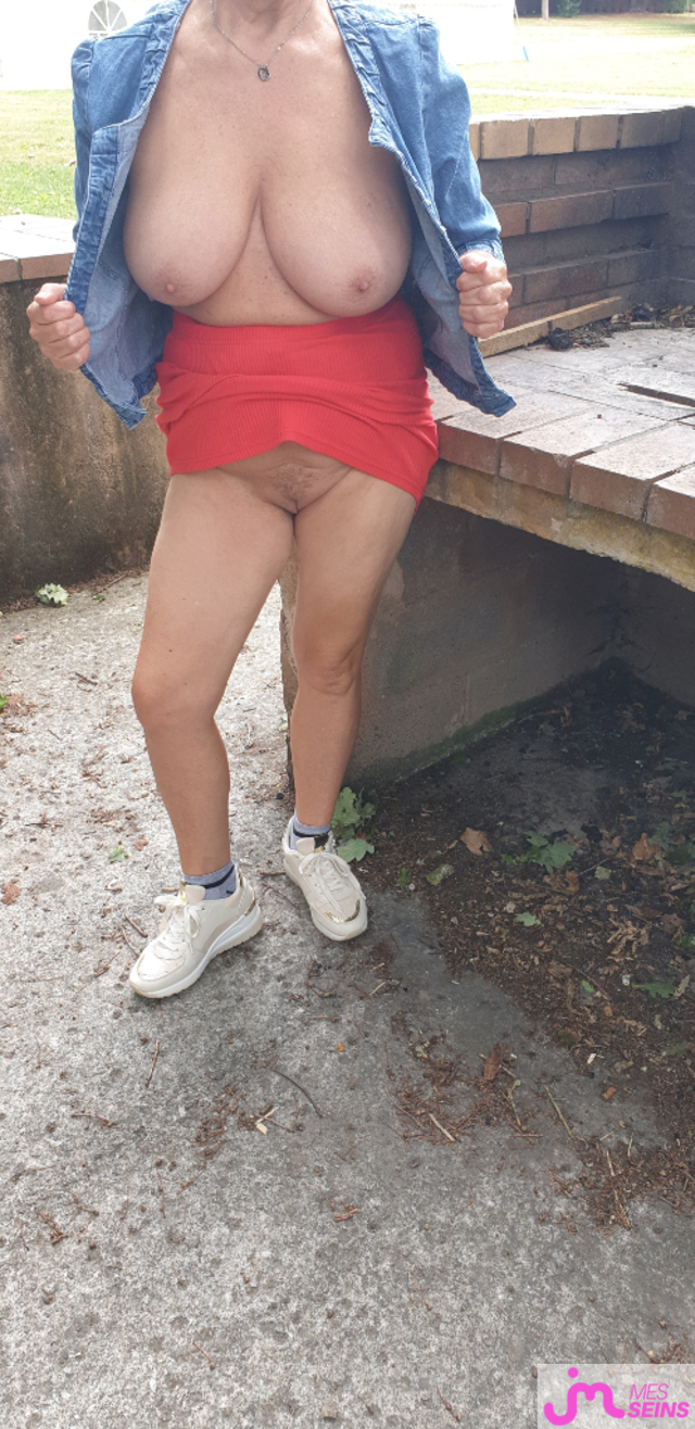Les gros seins de colcol56