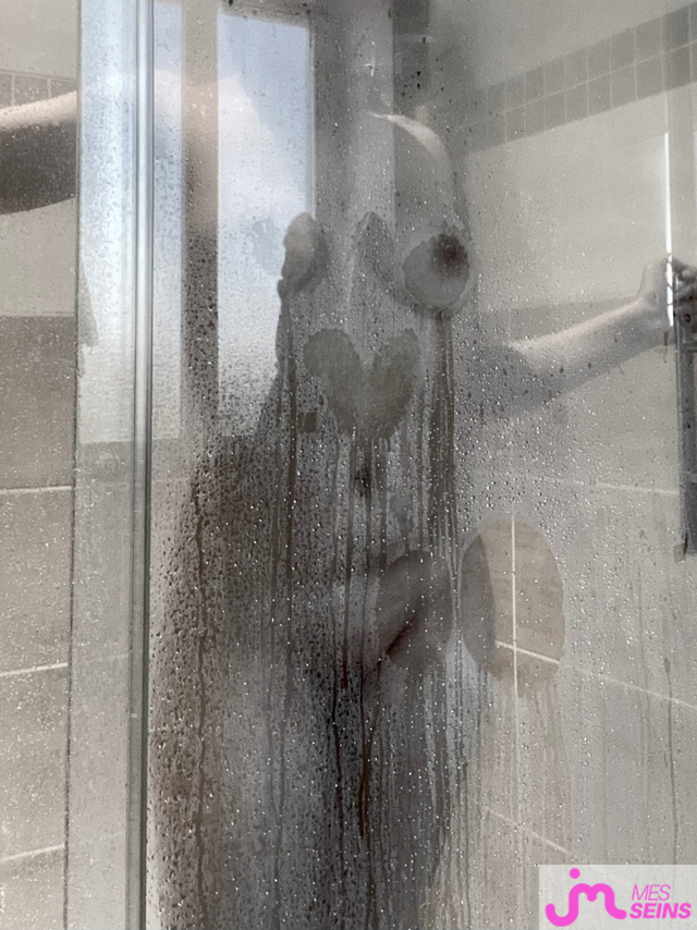 Les gros seins de Romane86