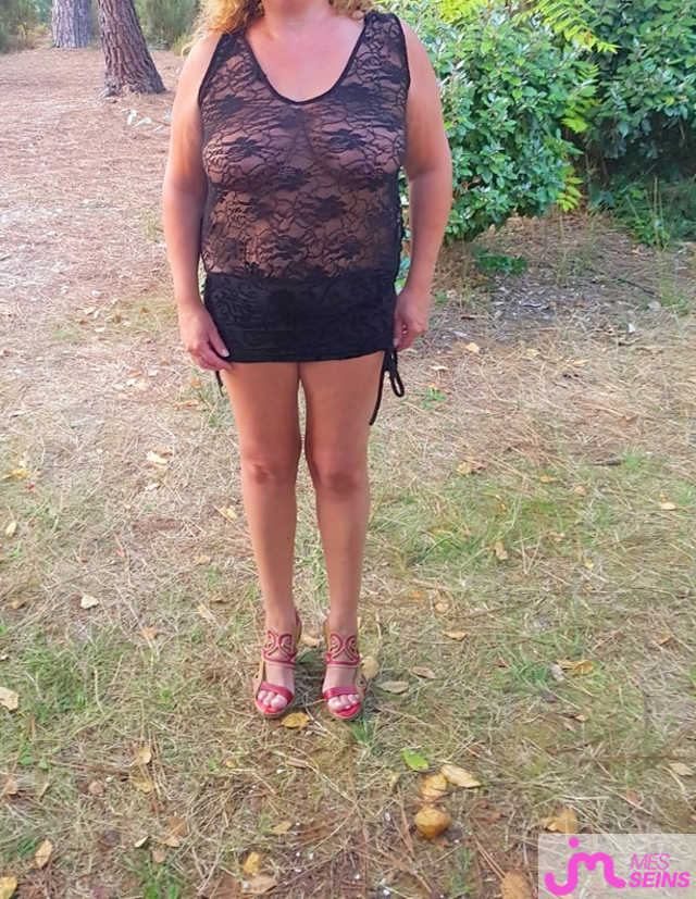 Photos de seins : Transparence
