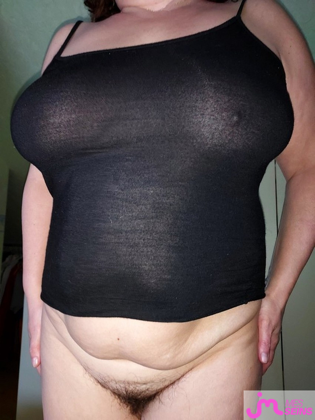 Les tr&egrave;s gros seins de Bololos