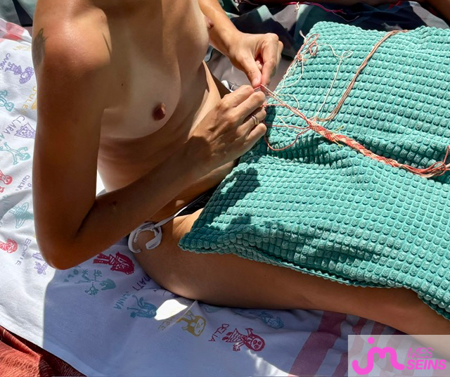 Les petits seins de 4M