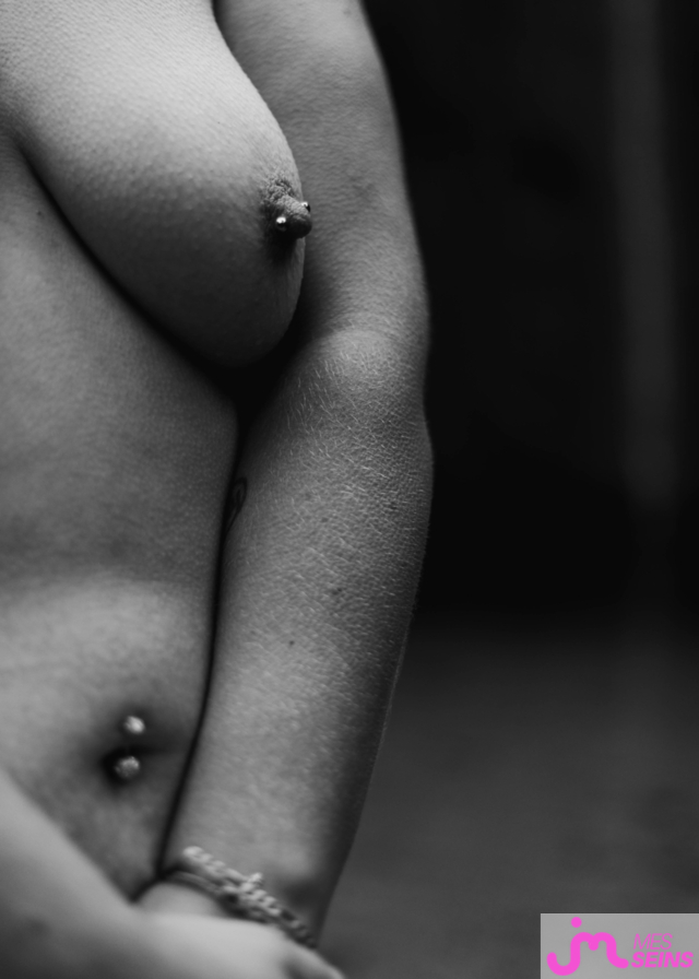 Les tr&egrave;s gros seins de Couplebdsm