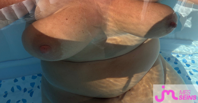Les tr&egrave;s gros seins de Stefa