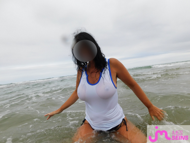 Les tr&egrave;s gros seins de Kaylina