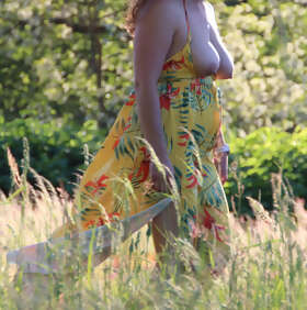 Photos de seins : Petite  balade