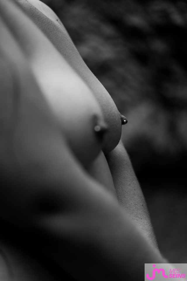 Les tr&egrave;s gros seins de Couplebdsm